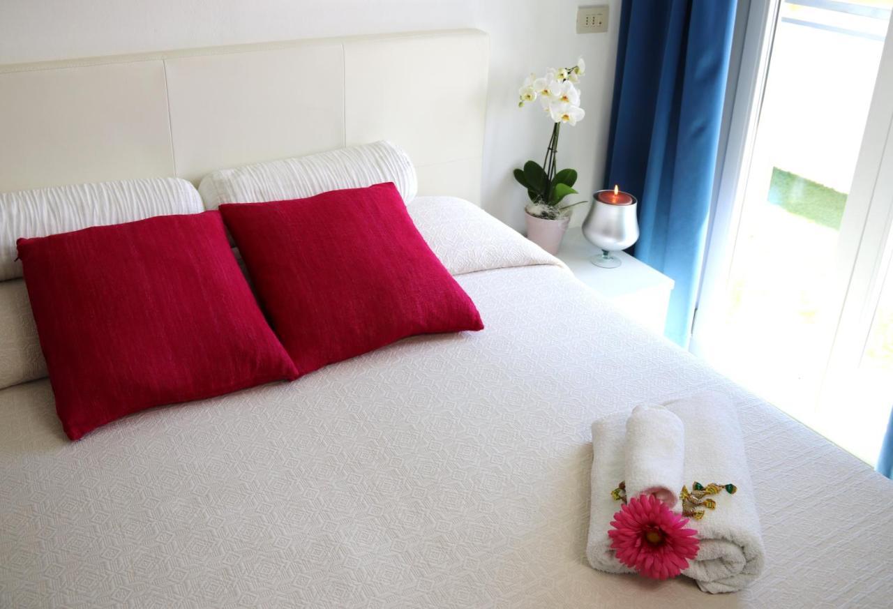 Design Hotel Astra B&B Misano Adriatico Dış mekan fotoğraf