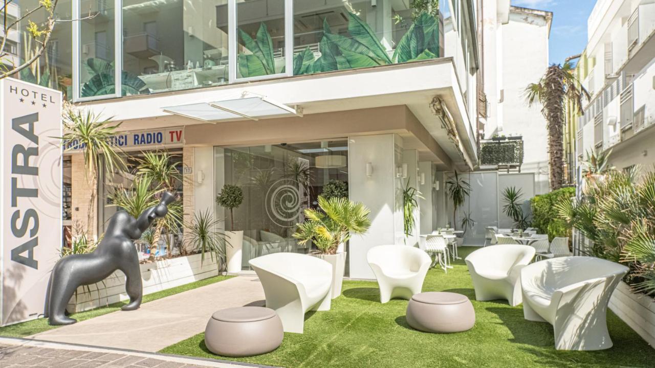 Design Hotel Astra B&B Misano Adriatico Dış mekan fotoğraf