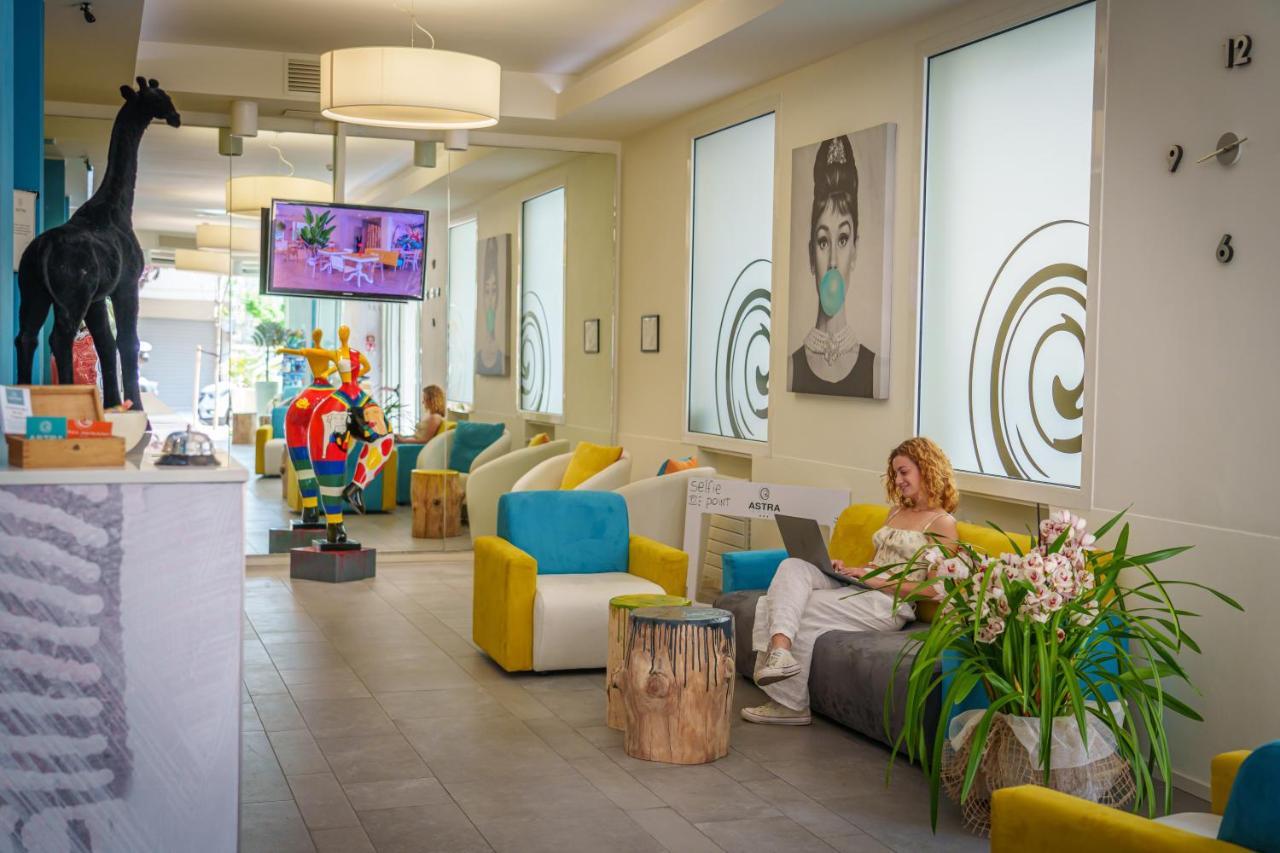 Design Hotel Astra B&B Misano Adriatico Dış mekan fotoğraf