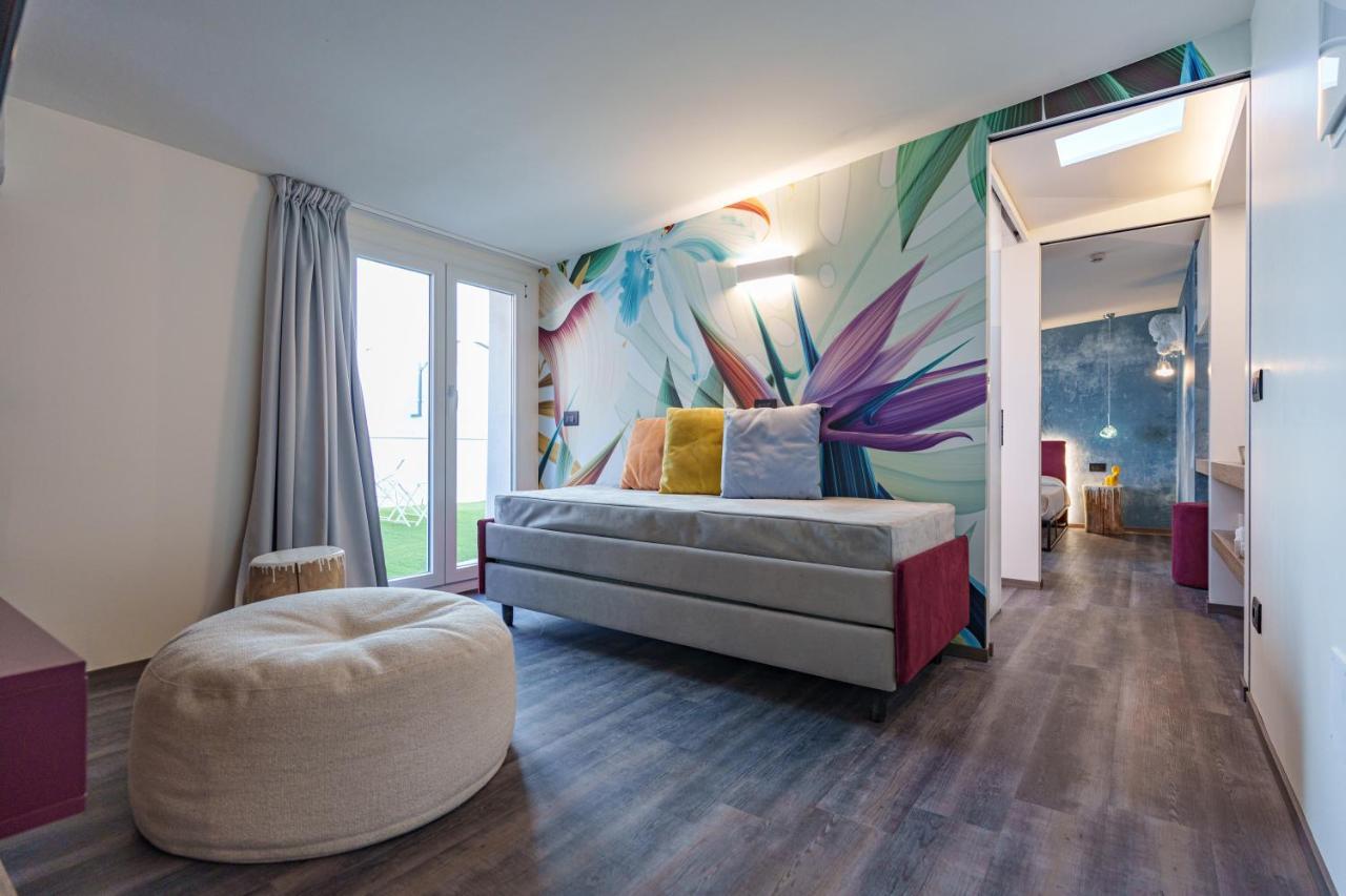 Design Hotel Astra B&B Misano Adriatico Dış mekan fotoğraf
